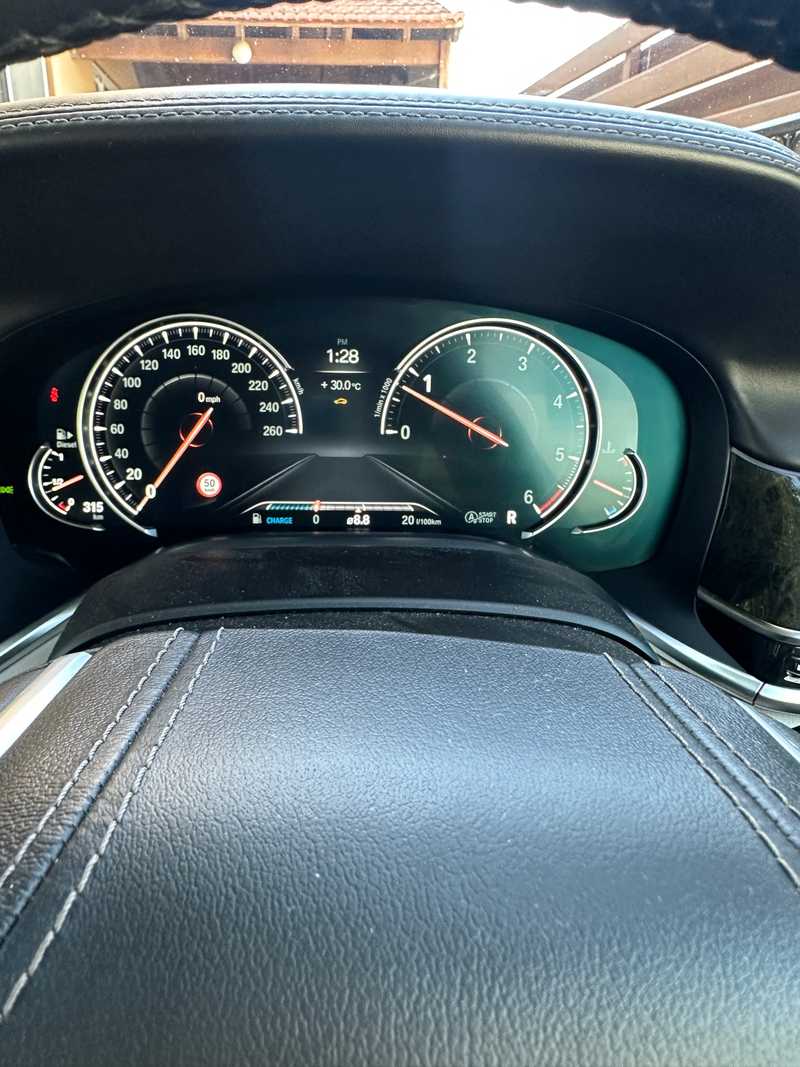 2016 BMW 7-Series 3,0L 2016 Cyprus