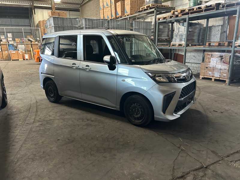 2022 Toyota Roomy 1,0L 2022 Cyprus