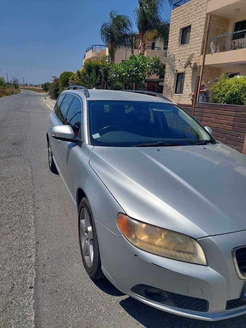 2009 Volvo V70 2,0L 2009 Cyprus