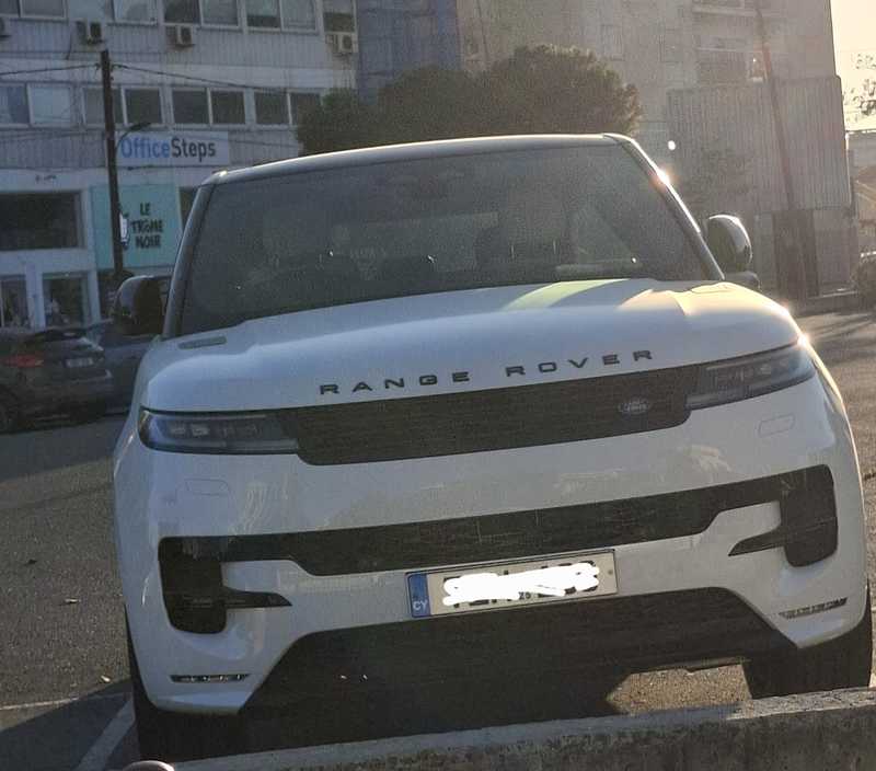 2025 Land Rover Range Rover Sport 3,0L 2025 Cyprus
