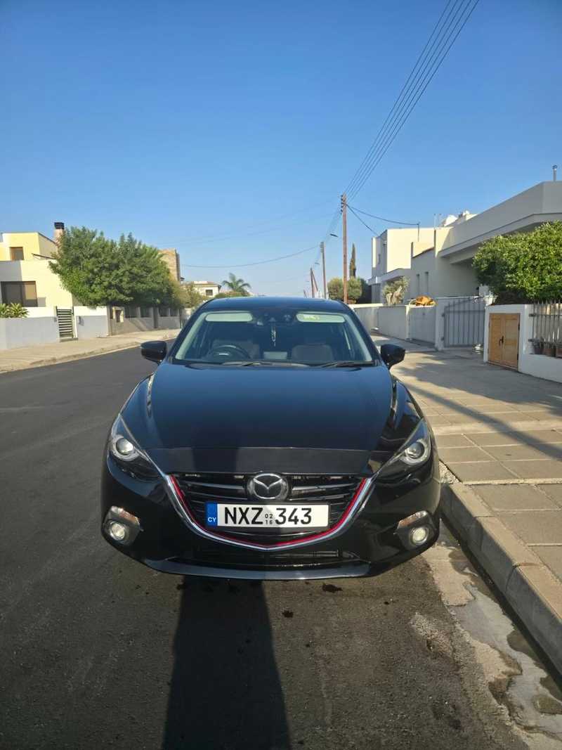 Mazda Axela 1,5L 2016