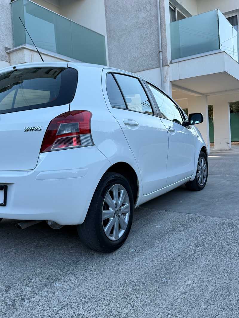 2011 Toyota Yaris 1,3L 2011 Cyprus