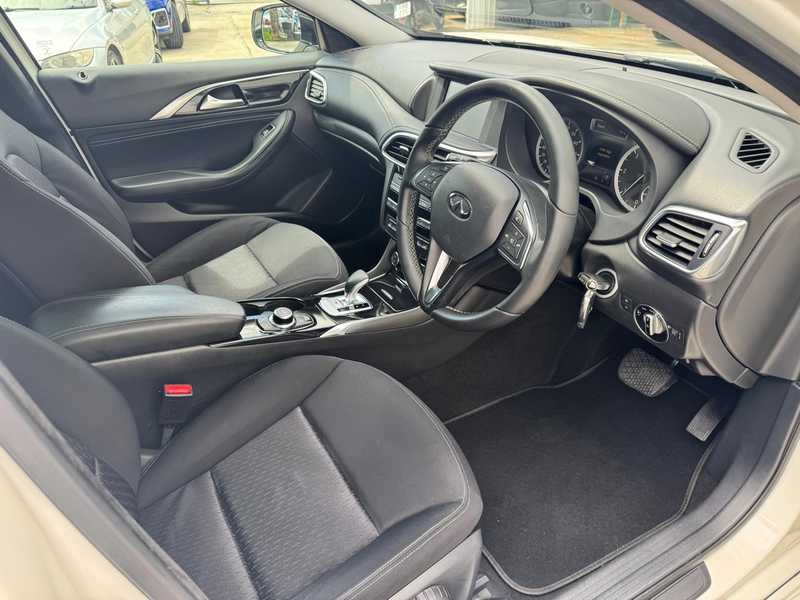 2016 Infiniti Q30 2,2L 2016 Cyprus