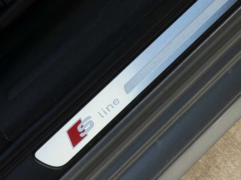 2011 Audi A4 1,8L 2011 Cyprus