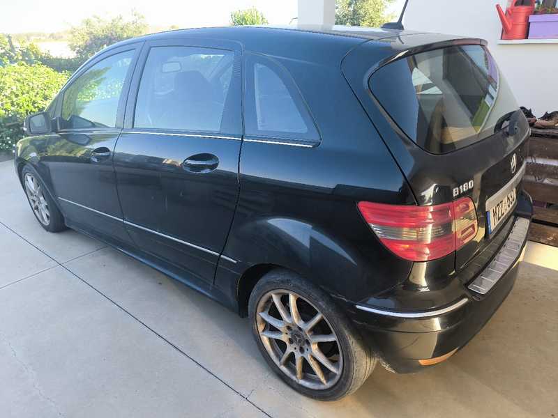 2009 Mercedes-Benz B-Class 2,0L 2009 Cyprus