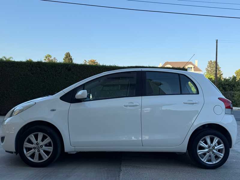 2011 Toyota Yaris 1,3L 2011 Cyprus