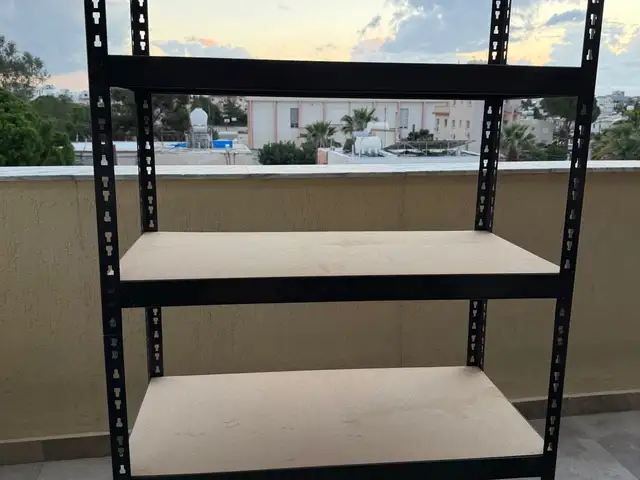 Συναρμολογημενες ραφιερες, Επαρχία Λευκωσίας — Στρόβολος - Άγιος Βασίλειος