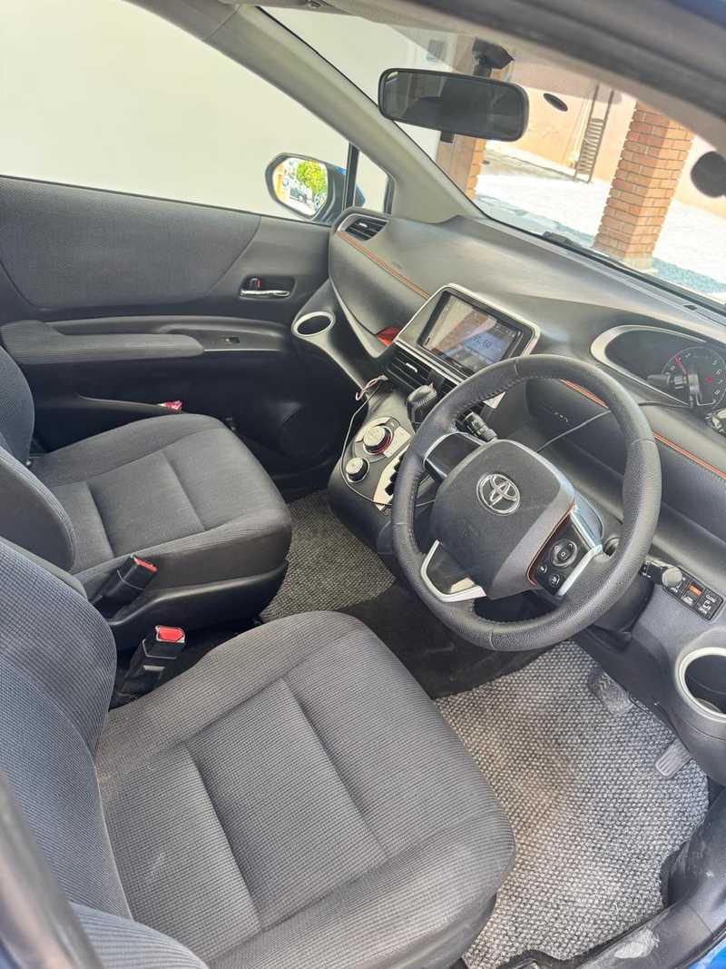 2016 Toyota Sienta 1,5L 2016 Cyprus