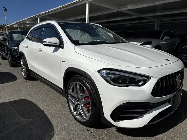 Mercedes-Benz GLA 45