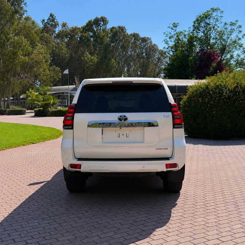 2023 Toyota Land Cruiser Prado 2,8L 2023 Cyprus
