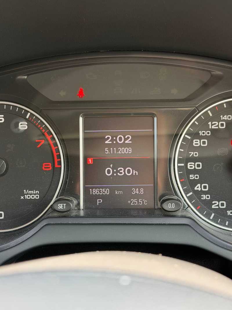 2009 Audi Q5 2,0L 2009 Cyprus