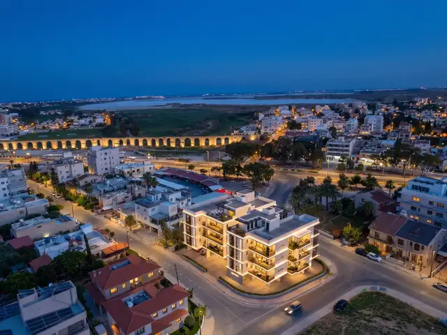 3-bedroom apartment for sale, Larnaca — Larnaka - Kamares