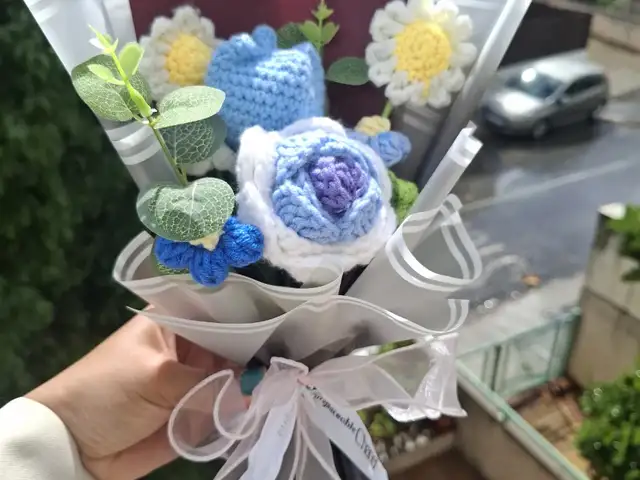 Beautiful Handmade Flower Bouquet, Limassol — Kato Polemidia