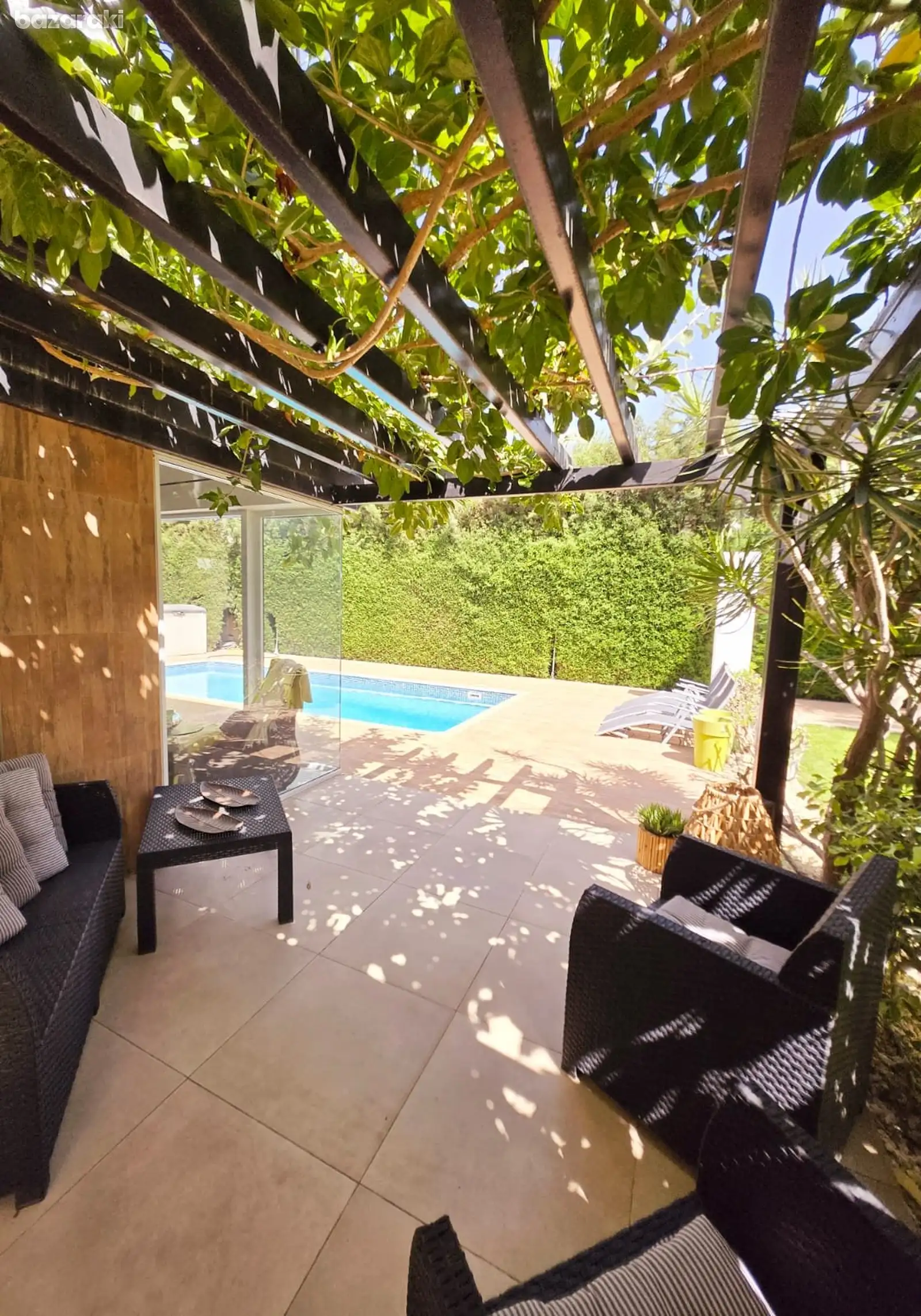 House, 4 bedrooms — 7