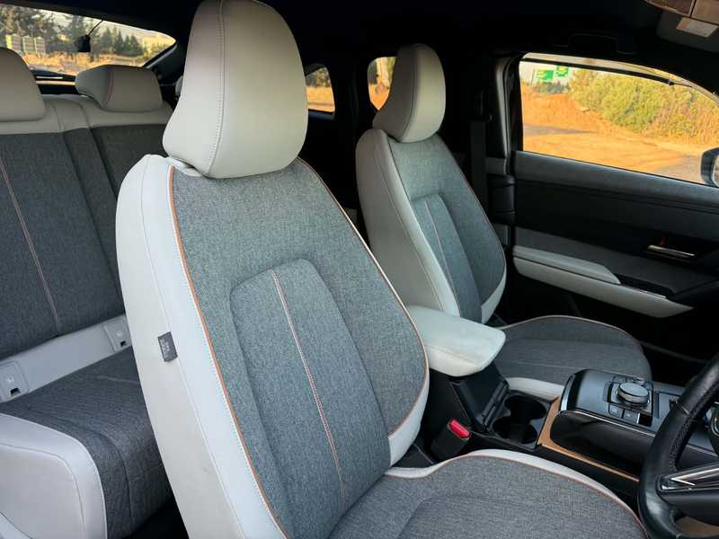 2023 Mazda ΜΧ-30 2,0L 2023 Cyprus