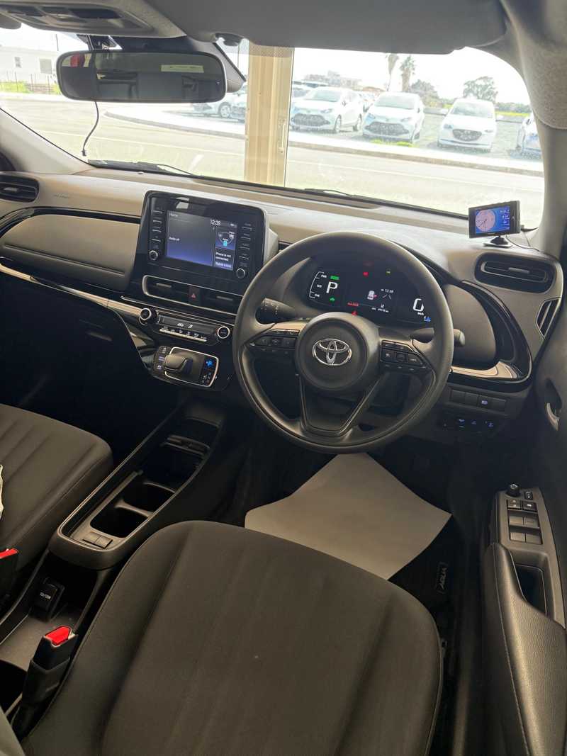 2022 Toyota Aqua 1,5L 2022 Cyprus