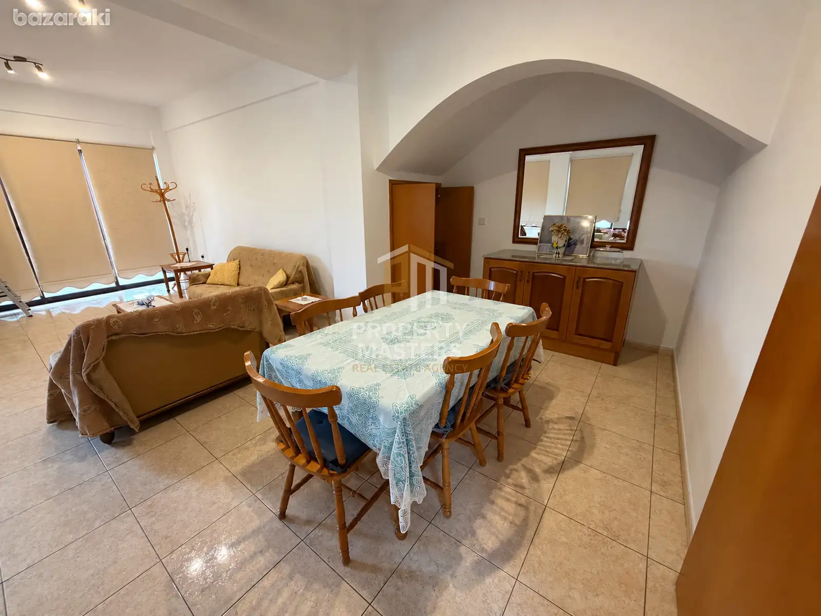 House, 3 bedrooms — 3