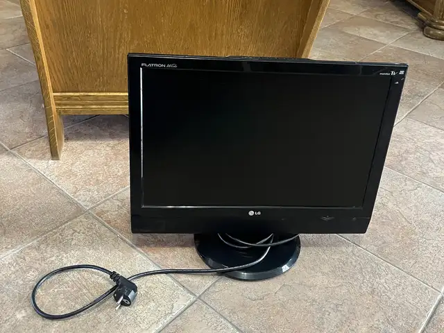 Lg pc monitor 20 no hdmi, Επαρχία Λεμεσού — Άγιος Αθανάσιος