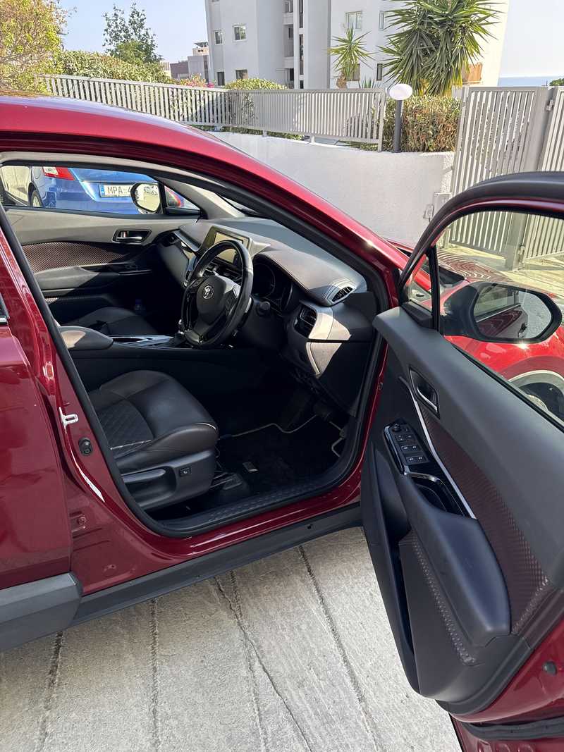 2017 Toyota C-HR 1,8L 2017 Cyprus
