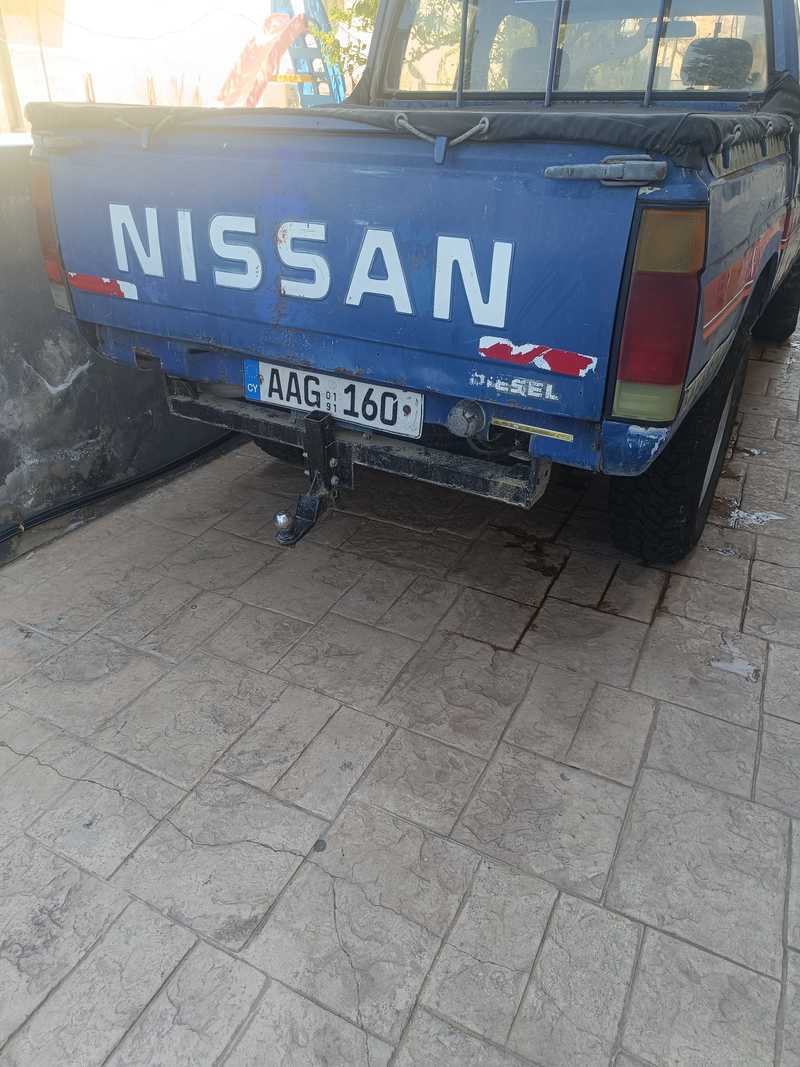 1991 Nissan D21 2,7L 1991 Cyprus