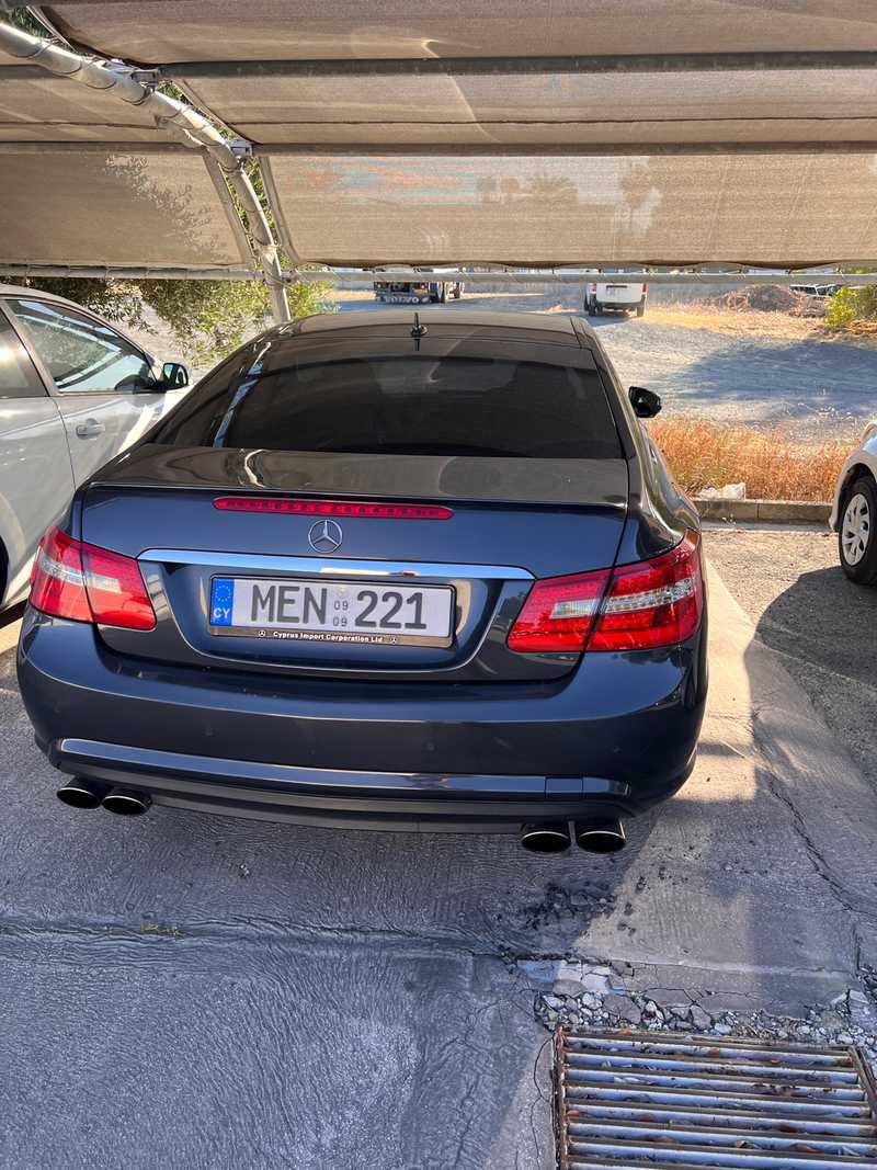Mercedes-Benz E-Class 2,5L 2009
