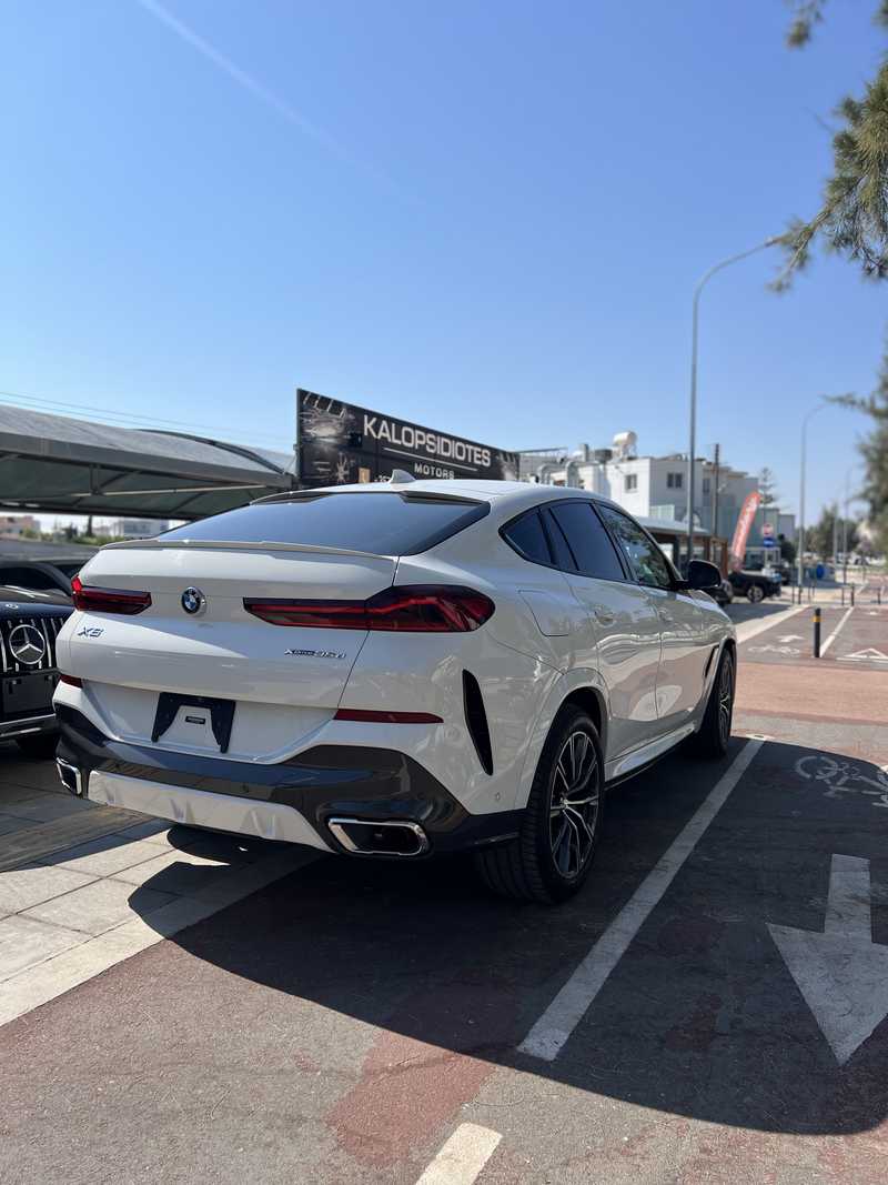 2021 BMW X6 3,0L 2021 Cyprus