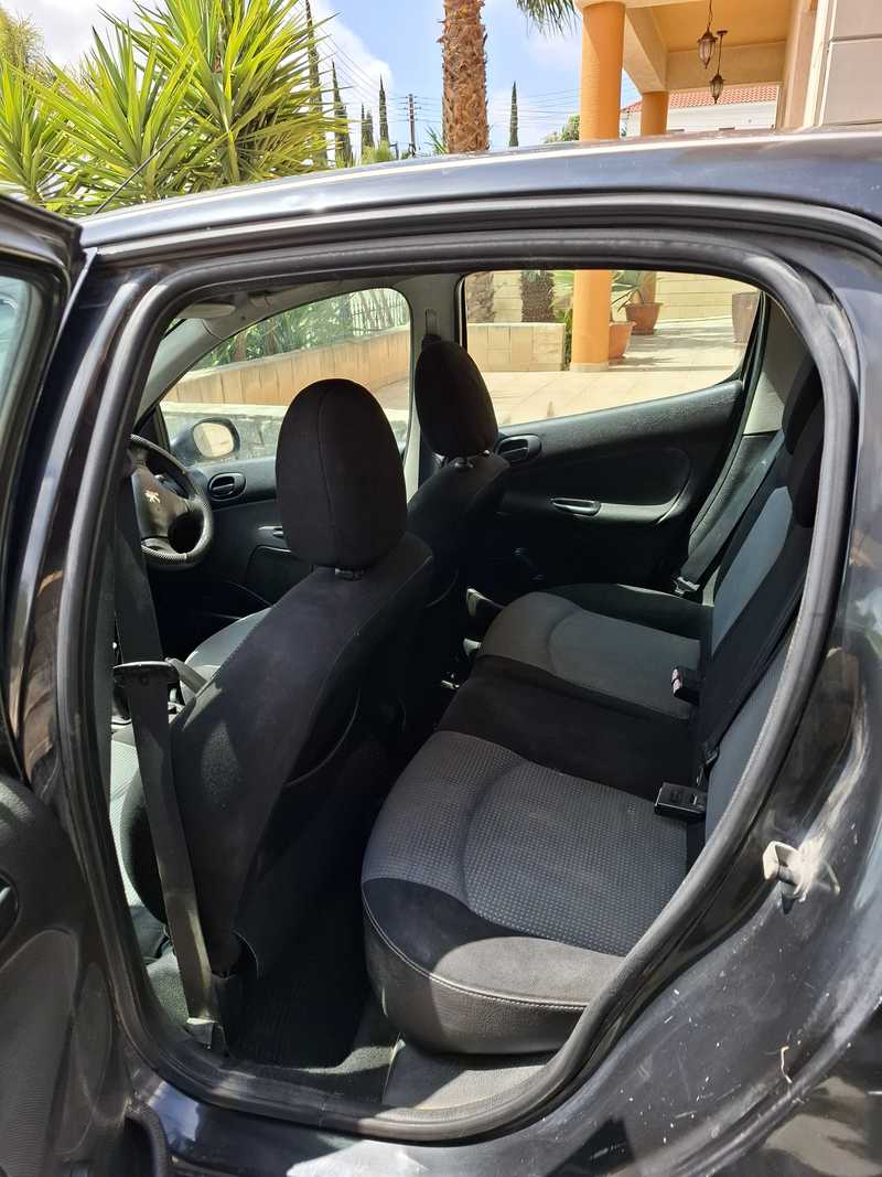 2004 Peugeot 206 1,4L 2004 Cyprus