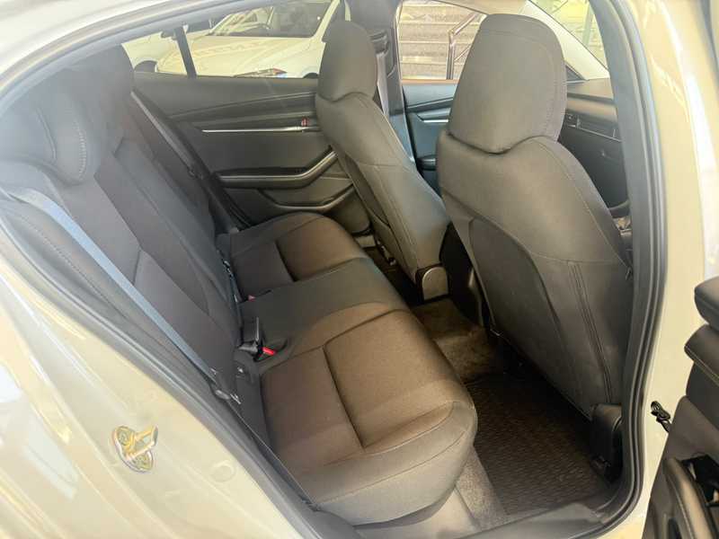 2023 Mazda 3 2,0L 2023 Cyprus