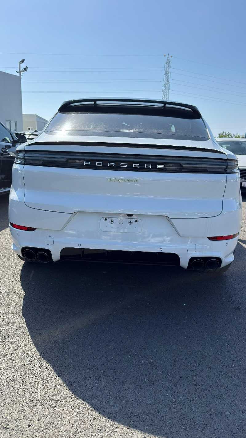2025 Porsche Cayenne 3,0L 2025 Cyprus