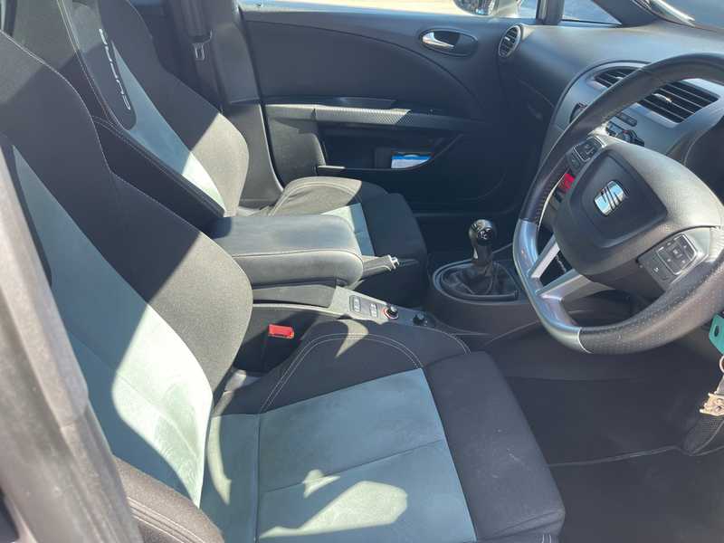 2011 Seat Leon Cupra 2,0L 2011 Cyprus
