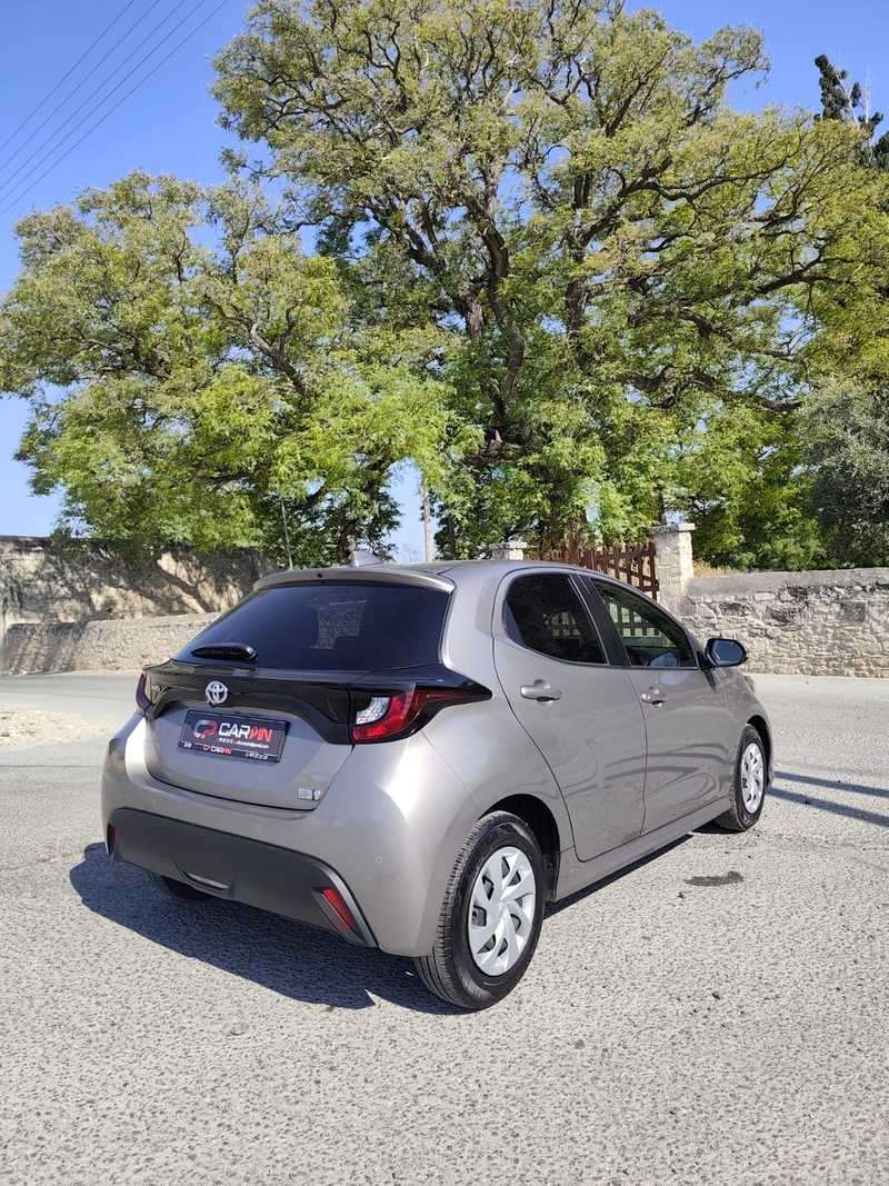 2022 Toyota Yaris 1,5L 2022 Cyprus