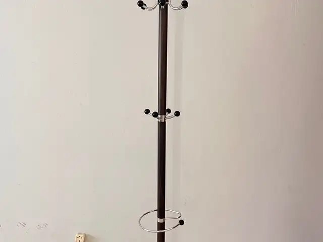 Coat rack, Επαρχία Πάφου — Universal