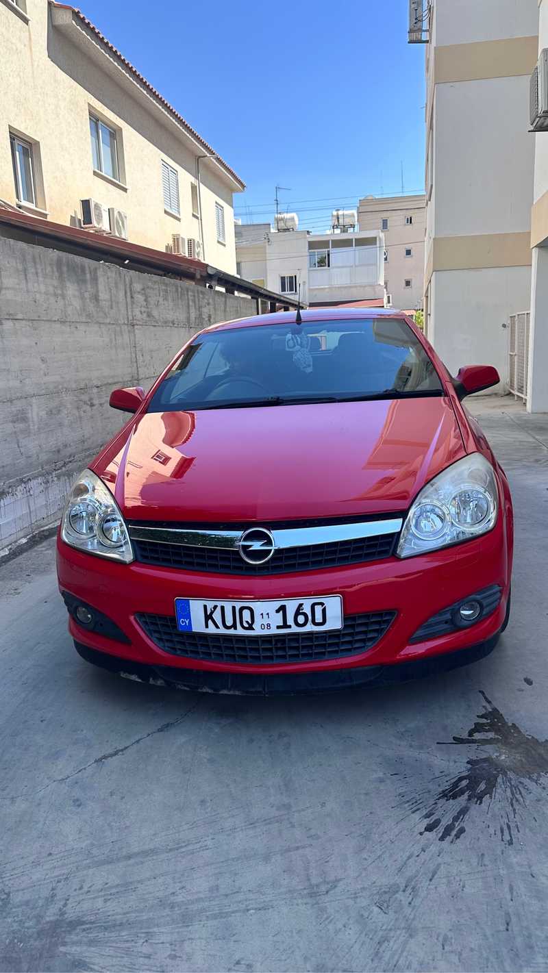 2008 Opel, Vauxhall Astra 1,6L 2008 Cyprus