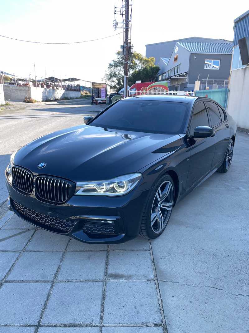 2017 BMW 7-Series 4,4L 2017 Cyprus