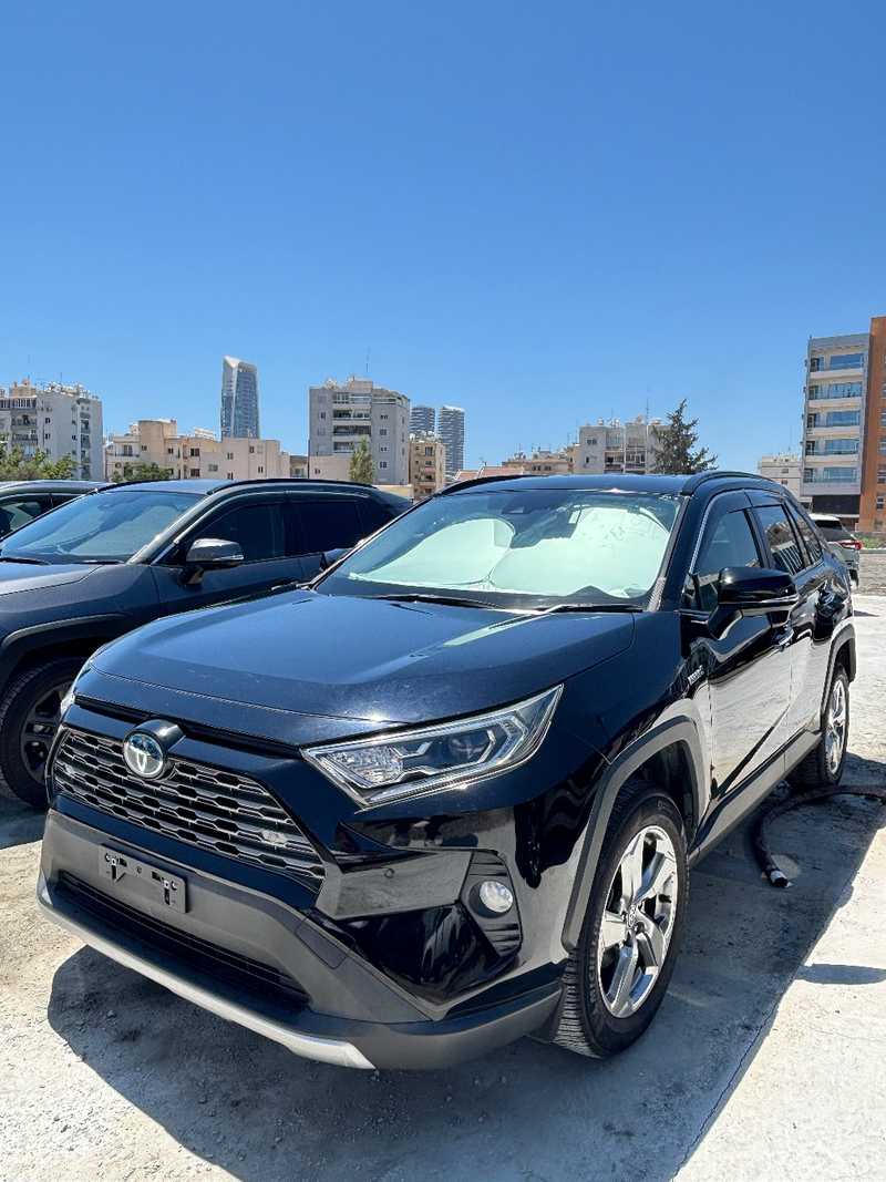 Toyota RAV4 2,5L 2021
