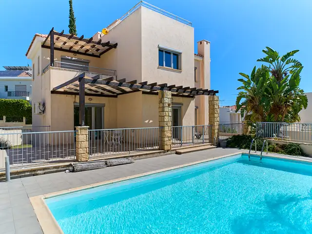 4-bedroom villa to rent, Επαρχία Λεμεσού — Άγιος Τύχων