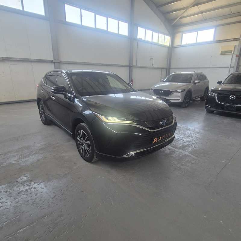 2022 Toyota Harrier 2,5L 2022 Cyprus