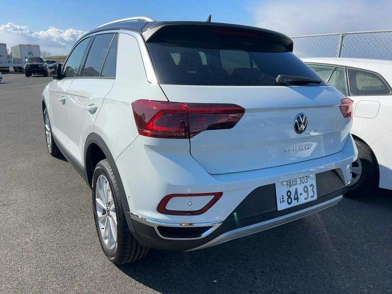 2025 Volkswagen T-Roc 1,5L 2025 Cyprus