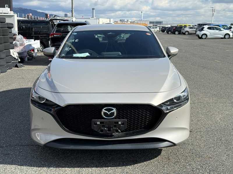 Mazda 3 1,5L 2023
