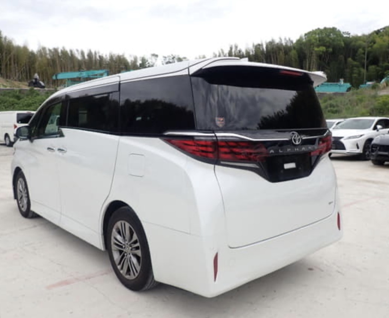 2025 Toyota Alphard 2,5L 2025 Cyprus