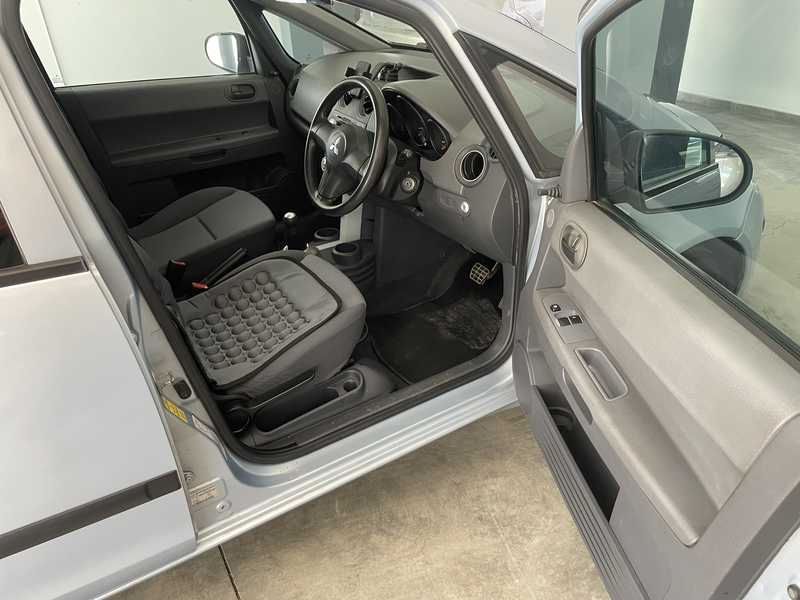 2005 Mitsubishi Colt 1,3L 2005 Cyprus