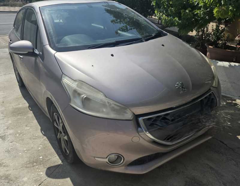 2013 Peugeot 208 1,4L 2013 Cyprus