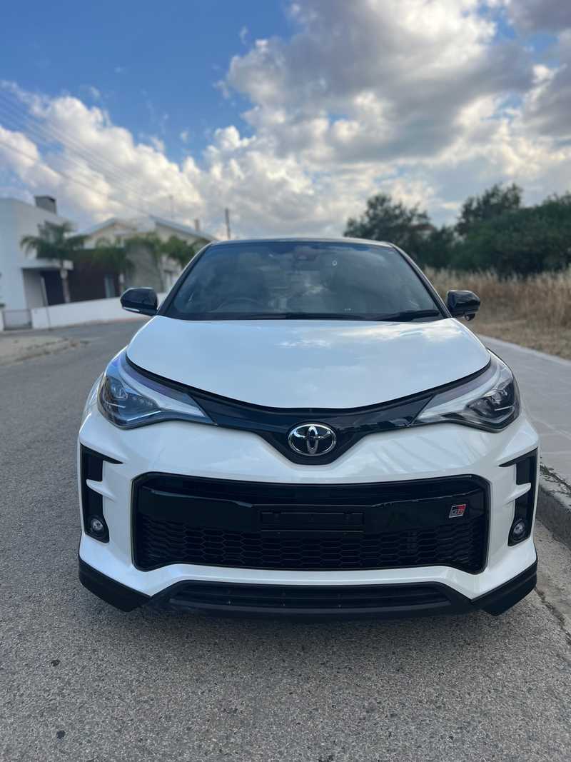 2021 Toyota C-HR 1,8L 2021 Cyprus