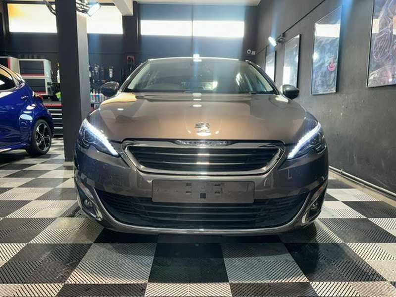 2016 Peugeot 308 1,6L 2016 Cyprus
