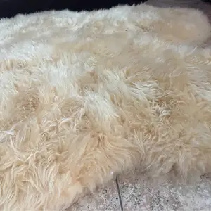 Fluffy rug, Επαρχία Αμμοχώστου — Παραλίμνι