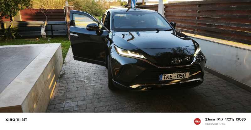 Toyota Harrier 2,5L 2023