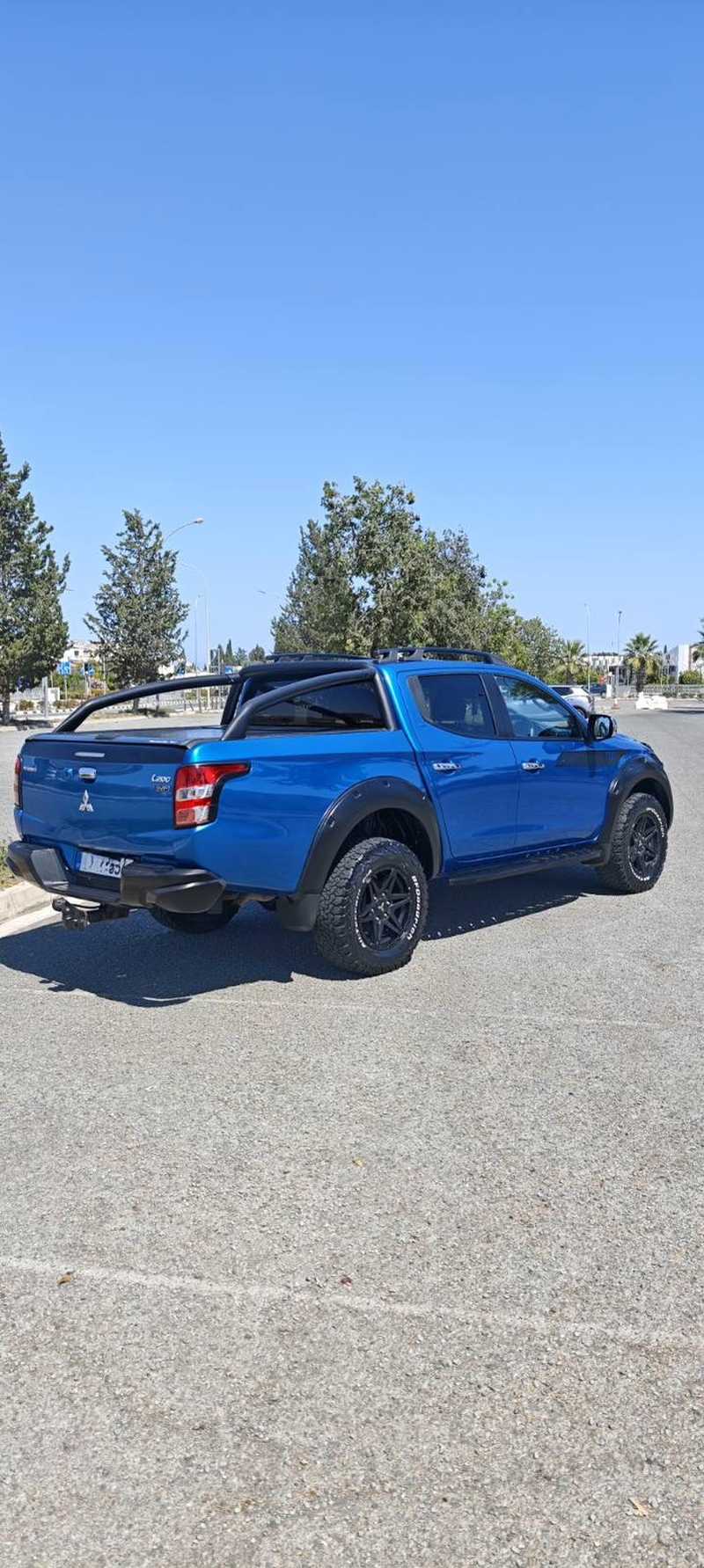 2017 Mitsubishi L200 2,4L 2017 Cyprus