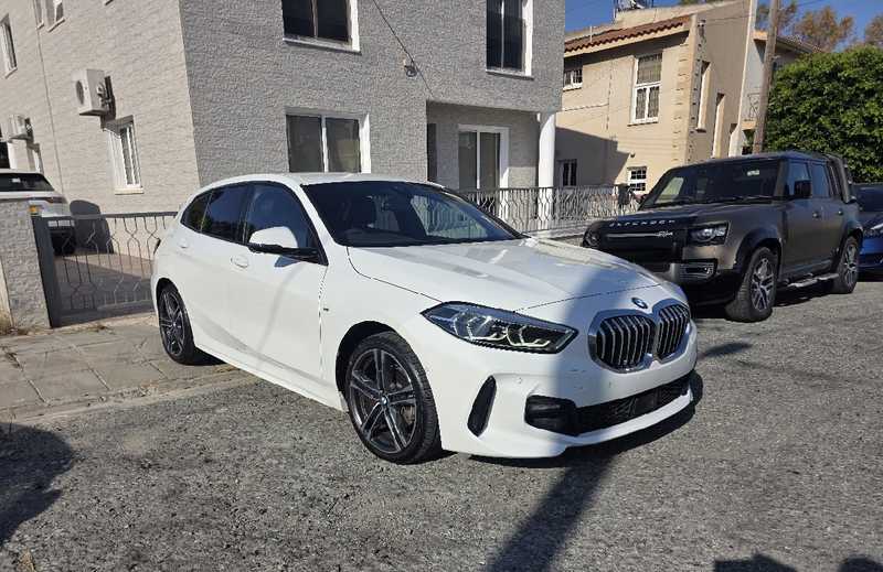 BMW 1-Series 2,0L 2024