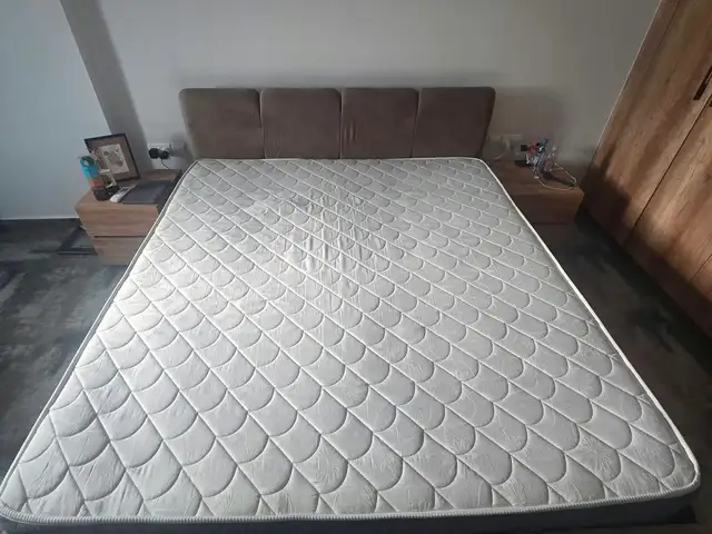 Mattress 180x200, Επαρχία Λεμεσού — Λεμεσός - Ομόνοια