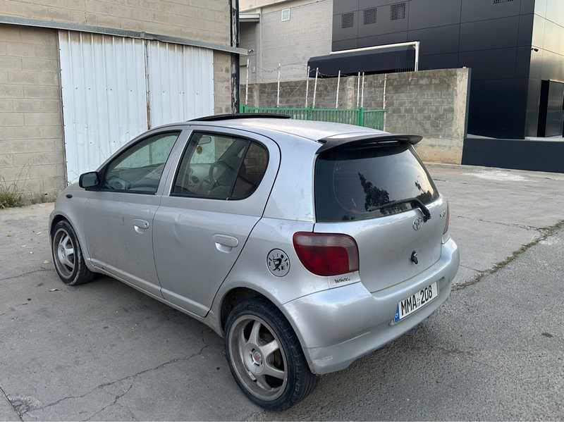 2000 Toyota Yaris 1,3L 2000 Cyprus